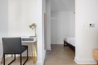 Loop 1BR w Gym Pool WD nr Millennium Park CHI-237 - 6