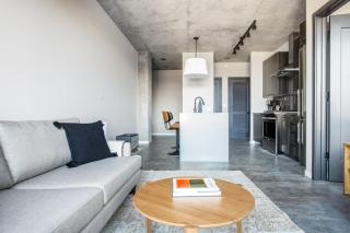 W Loop 1BR w Pool Pet Spa nr Restaurant Row CHI-290 - Chicago - 9