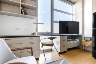 Lincoln Park Studio w WD Patio nr L CHI-328 - Chicago - 9