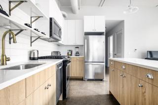 River N 1BR w Gym Rooftop nr L Parks CHI-321 - Chicago - 3