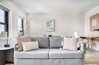 Gold Coast 1BR w Doorman Gym 2 blocks to L CHI-554 - 9