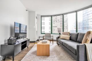 Streeterville 1BR w Deck Pool nr Beach CHI-586 - 0