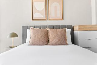 Edgewater 1BR w Gym Deck Lounge 5 blocks to L CHI-652 - 1