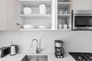 S Loop 1BR w pool gym spa nr Grant Park CHI-744 - 2