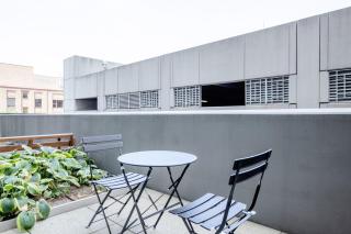 W Loop 1BR w pool gym lounge nr L CHI-750 - 4