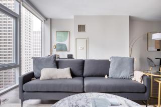 Streeterville 2br w pool gym nr Riverwalk CHI-880 - 9