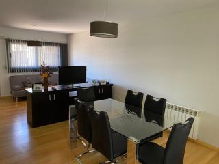 Espacioso departamento 2 dormitorios ubicado en inmejorable zona de la plata - La Plata - 5