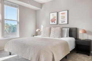 Pasadena 1br w gym pool nr Colorado Ave LAX-857 - 2