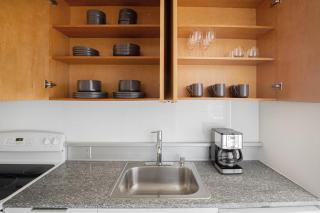 Downtown Bellevue Studio w Gym WD nr shops SEA-116 - 4