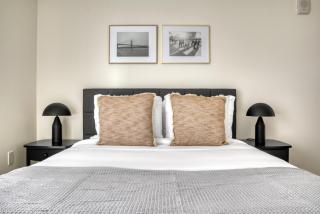 Bellevue 2BR w Gym WD Roof nr Downtown Park SEA-464 - Bellevue - 1