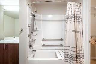 Redmond 1br w gym bbq nr Town Center SEA-506 - 2