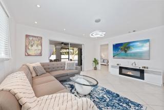 Close to Vanderbilt Beach home! - Naples - 9
