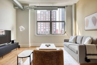 Jersey City 1br w doorman gym wd nr shuttle NYC-945 - Jersey City - 0