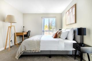 Santa Clara 2BR w Parking Gym nr Groceries SFO-446 - Santa Clara - 2