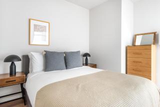 Oakland 1BR w AC WD Sky Deck next to BART SFO-557 - Oakland - 2