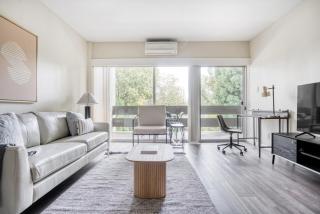 Palo Alto 1BR w Gym Pool nr FB Google SFO-705 - Palo Alto - 0