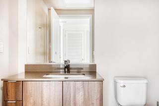 Santana Row Studio w Pool Gym 10 min to Google SFO-815 - San Jose - 1