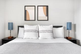 Mountain View 1BR w Pool Gym nr Caltrain SFO-703 - 1