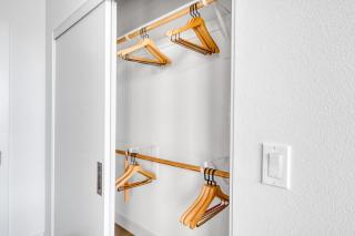 Redwood City 1BR w Gym WD nr Caltrain SFO-918 - 2