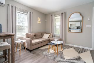 Vibrant 1 bed APT near Downtown Cola! - Columbia - 0