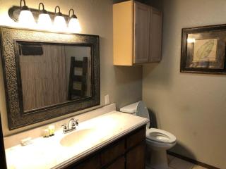 Lakefront Captains Quarters - 31 - Mead - 3