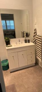 Downtown Byron Bay Guesthouse - 3