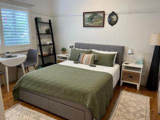 Downtown Byron Bay Guesthouse - 8