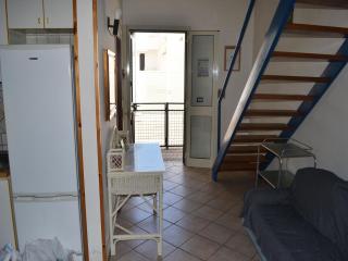 Apartment Directly On The Beach With Air Conditioning And Terrace; Pets Allowed - San Foca - 8