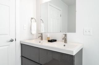 Cutest Fountain Square home! Steps to best of Indy! - 5