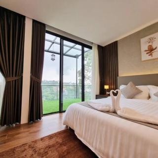 Villa Daun at Dago Village - Bandung - 4
