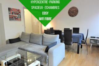 Le Voltaire -2 chambres- 70m2- HYPERCENTRE-Parking-WIFI FIBRE- Nouvelle literie - Tarbes - 0