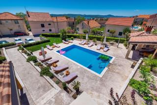 Merita Apartments with Pool - Sveti Filip i Jakov - 6