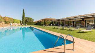 Apartahotel Suites Vila Birdie - Navata - 0