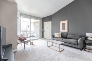 Santa Clara 1BR w Pool Gym nr Caltrain Mall SFO-308 - 9