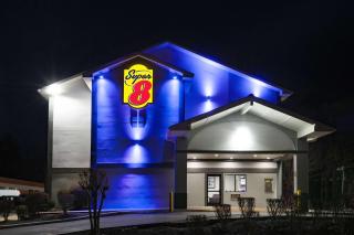 Super 8 by Wyndham Charlottesville - Charlottesville - 7