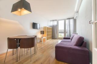 24h check in, AirCon- Free public POOL-FITNESS-SAUNA - Warsaw - 0