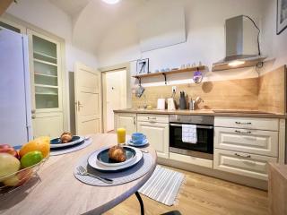 Elegant apartment in Kosice - Košice - 9