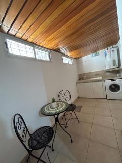 Departamento nuevo, con patio - 2