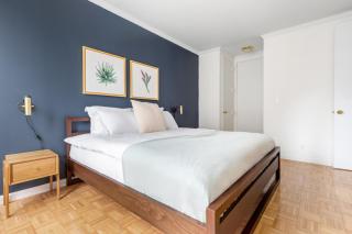 Sutton Place 2BR w Gym Pool nr Central Park NYC-465 - New York - 3