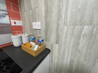 "The Eastbourne" Dog Friendly Seafront Apartment - 3