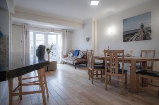 Sea Breeze Apt 3 - 2 Bedroom - Horton Beach - Horton - 3