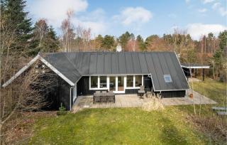 Beautiful Home In Højby With Wifi - Højby - 9