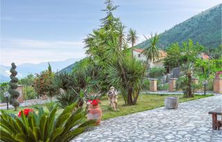 7 Bedroom Stunning Home In Caiazzo - 1