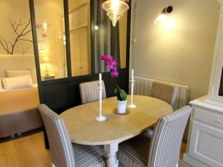 Typical 18th century flat, historical center - Avignone - 3