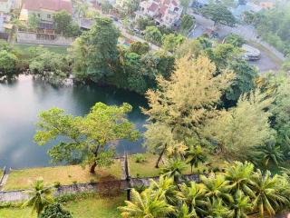 Venice Hill Condo Palazzo Azura Tower 10 1600sf with Mountain Fresh Air - 1