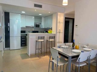 Impresionante piso de planta baja cerca al mar - 8