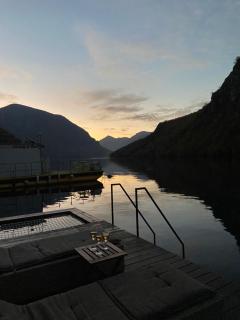 Floating House Perućac - Perućac - 9