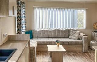 2 Bedroom Stunning Home In Scherpenisse - Scherpenisse - 4