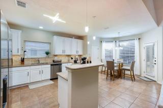 Exquisite Luxury Home near Sea World, San Antonio - San Antonio - 3
