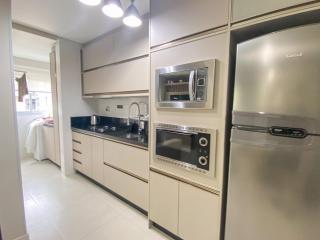 Apartamento encantador com piscina na Praia de Palmas Governador Celso Ramos - 8